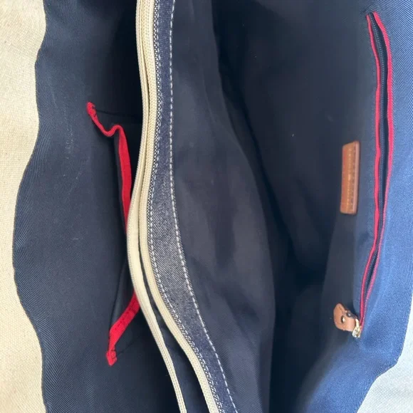 Tommy Hilfiger Canvas Tote Bag - Picture 4 of 4